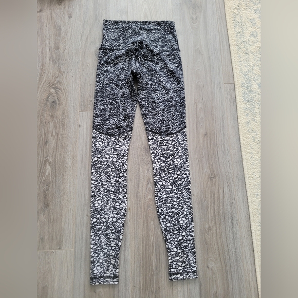 Lululemon Wunder Under Pant (Hi-Rise) Leggings Size 6 - Picture 7 of 8